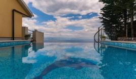 Вилла в Ловране, Хорватия (цена по запросу)