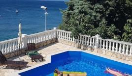 Вилла за 1 250 000 евро в Нови-Винодольски, Хорватия