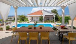 Вилла за 1 400 000 евро в Водице, Хорватия