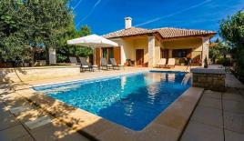 Вилла в Хорватии (цена по запросу)