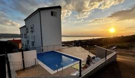 Отель, гостиница за 540 000 евро в Цриквенице, Хорватия