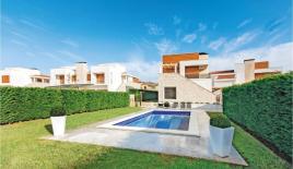 Вилла за 680 000 евро в Порече, Хорватия