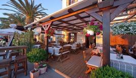 Отель, гостиница за 1 300 000 евро в Рогознице, Хорватия