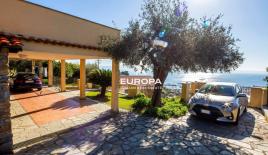 Вилла за 1 200 000 евро в Сан-Ремо, Италия