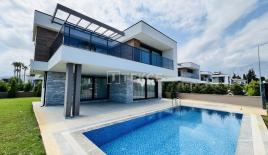 Вилла за 950 000 евро в Кемере, Турция