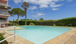 Квартира за 930 000 евро в Каркавелуше, Португалия