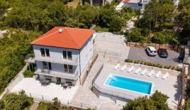 Вилла за 950 000 евро в Нови-Винодольски, Хорватия