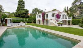 Вилла за 15 000 евро за неделю в Антибе, Франция