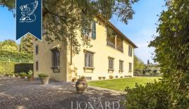 Вилла во Флоренции, Италия (цена по запросу)