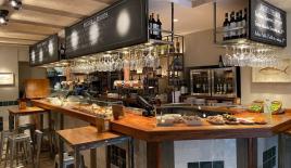 Коммерческая недвижимость за 550 000 евро в Барселоне, Испания