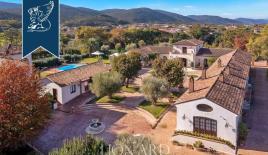 Вилла в Казерте, Италия (цена по запросу)