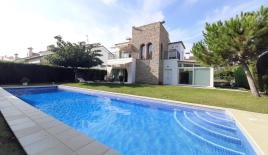 Дом за 970 000 евро на Коста-Брава, Испания