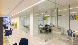 Коммерческая недвижимость за 340 000 евро в Барселоне, Испания