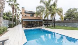 Дом за 970 000 евро в Барселоне, Испания