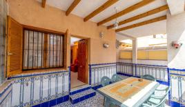 Таунхаус за 150 000 евро на Коста-Бланка, Испания