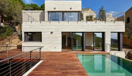 Дом за 1 800 000 евро на Коста-Брава, Испания