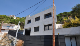 Дом за 743 000 евро на Коста-Брава, Испания