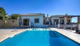 Вилла за 1 350 000 евро в Пафосе, Кипр