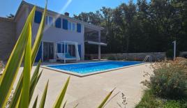 Вилла за 649 000 евро в Ровини, Хорватия