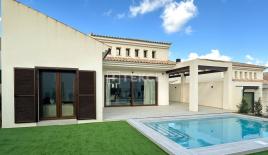 Вилла за 555 000 евро в Альгорфе, Испания