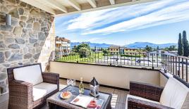 Апартаменты за 535 000 евро у озера Гарда, Италия