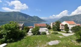 Земля за 750 000 евро в Доброте, Черногория