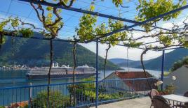 Дом за 850 000 евро в Перасте, Черногория