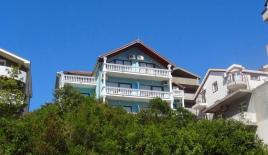 Офис за 550 000 евро в Игало, Черногория