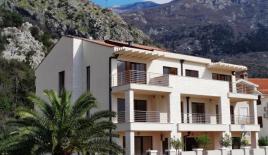 Дом за 1 800 000 евро в Рисане, Черногория