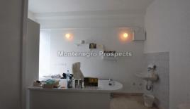 Офис за 139 000 евро в Будве, Черногория