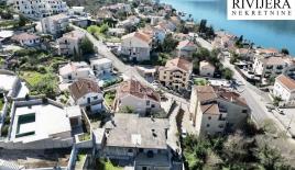 Дом за 735 000 евро в Доброте, Черногория