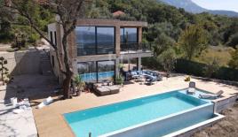 Коттедж за 330 000 евро в Каваче, Черногория