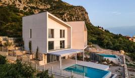 Вилла за 850 000 евро в Святом Стефане, Черногория