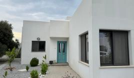 Вилла за 386 597 евро в Кирении, Кипр