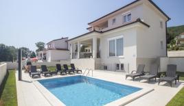 Вилла в Рабаце, Хорватия (цена по запросу)