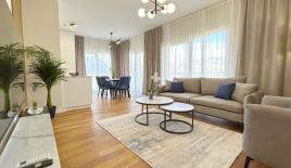 Пентхаус за 475 000 евро в Доброте, Черногория