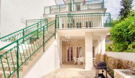 Дом за 470 000 евро в Баошичах, Черногория