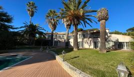 Вилла за 110 000 евро за месяц в Сен-Тропе, Франция