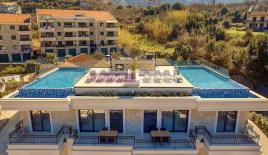 Апартаменты за 750 000 евро в Доброте, Черногория