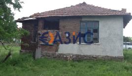 Коммерческая недвижимость за 25 600 евро в Карнобате, Болгария