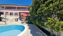 Дом за 1 960 200 евро в Святом Власе, Болгария