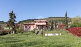 Вилла за 600 000 евро в Сартеано, Италия