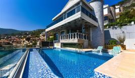 Вилла за 935 000 евро в Алании, Турция