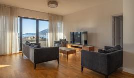 Квартира за 399 000 евро в Тивате, Черногория