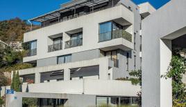 Квартира за 460 000 евро в Тивате, Черногория