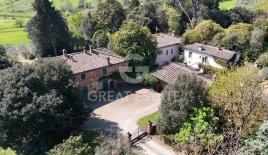 Дом за 1 640 000 евро в Фояно-делла-Кьяне, Италия