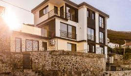 Вилла за 1 800 000 евро в Крашичах, Черногория