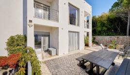 Дом за 475 000 евро в Кримовице, Черногория