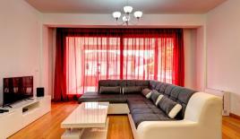 Квартира за 320 000 евро в Тивате, Черногория