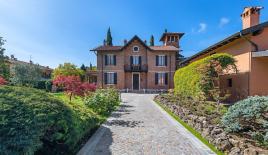 Вилла за 1 980 000 евро у озера Гарда, Италия